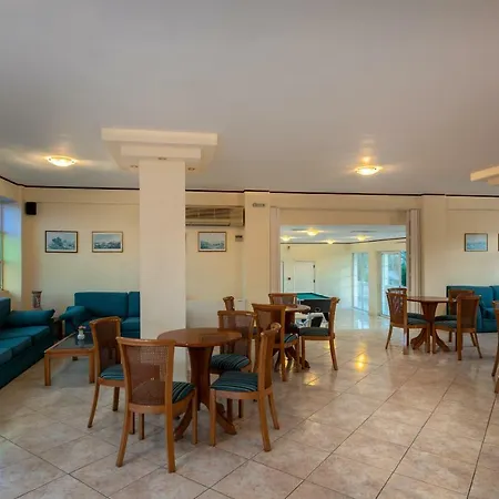 Porto Iliessa فندق أرغاسي