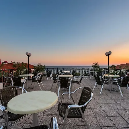 Hotel Porto Iliessa 4*