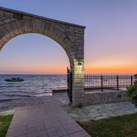 Porto Iliessa Ξενοδοχείο Αργάσι